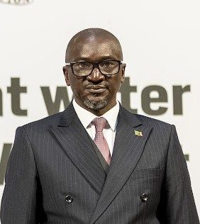 collins-nzovu-zambia-minister